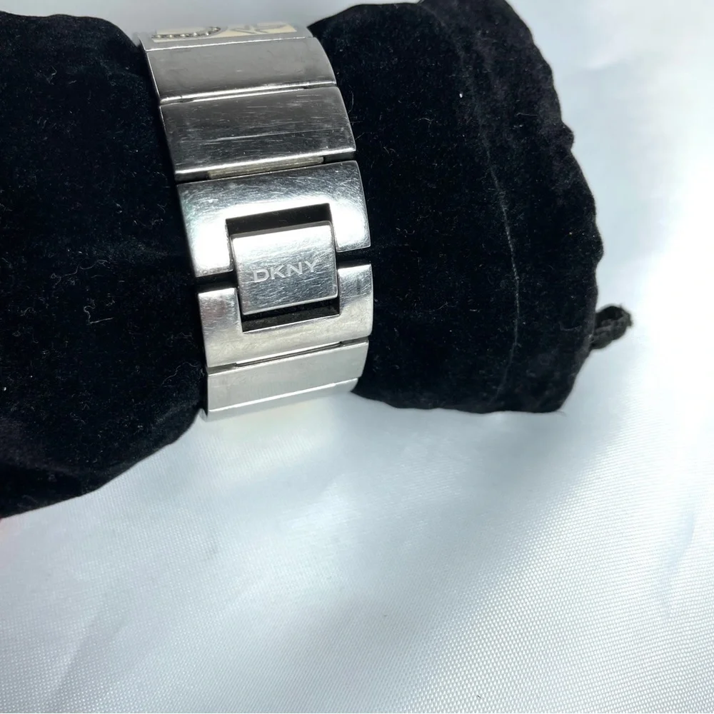Dkny watch